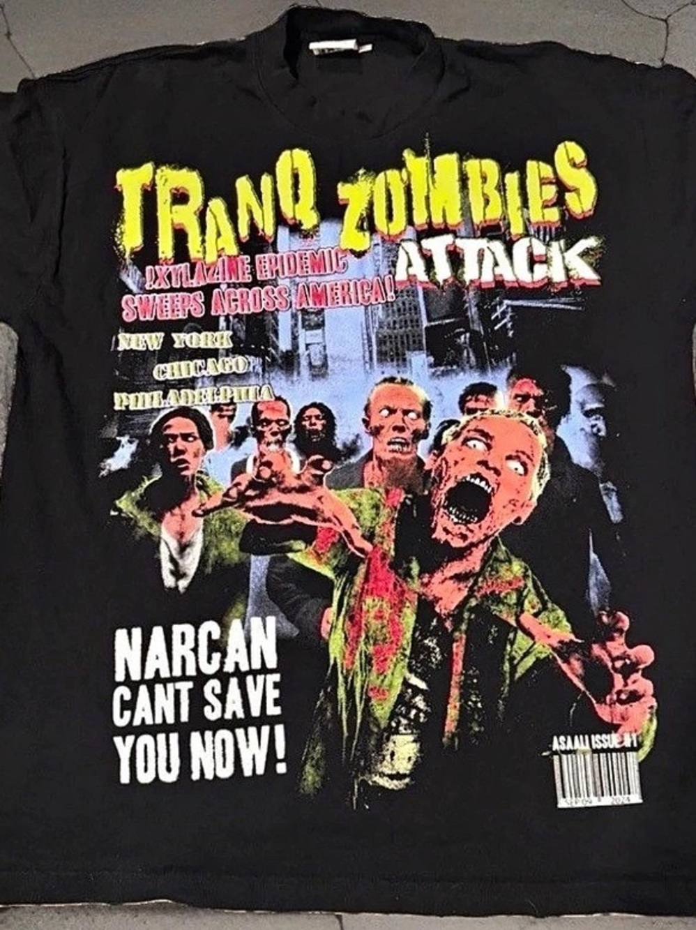 Asaali TranQ Zombies Attack T-shirt Graphic Tee in Black LARGE